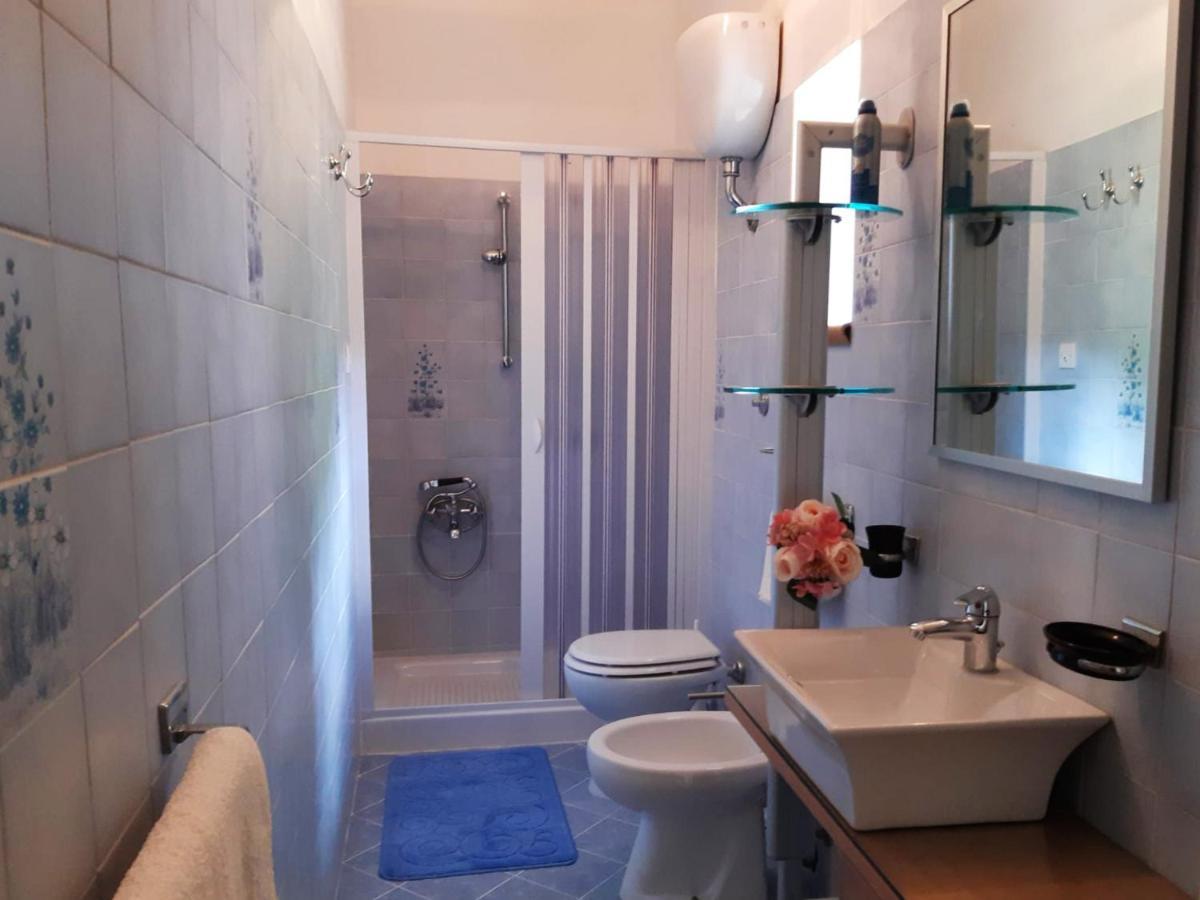 A Casa Di Carla Apartment Terracina Luaran gambar