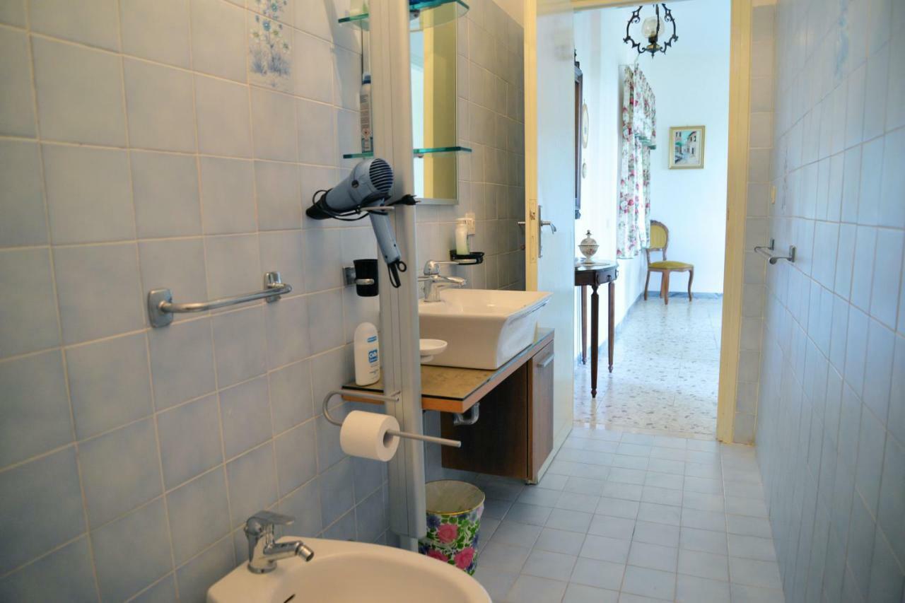 A Casa Di Carla Apartment Terracina Luaran gambar